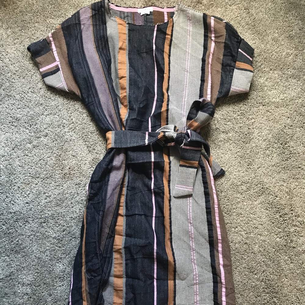 ONLY WORN ONCE ANTHROPOLGIE DRESS